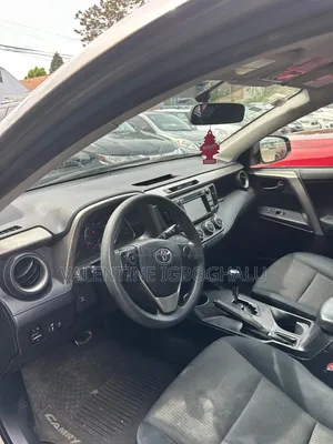 2015 Toyota RAV4 LE 2.5L SUV - Foreign Used