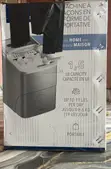 Insignia 1.5 Lb Ice Block Maker - 3