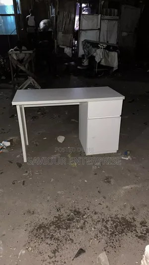 Boss Office Products HDF Office Table