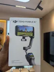 DJI Osmo Mobile 8P Gimbal Stabilizer - 2
