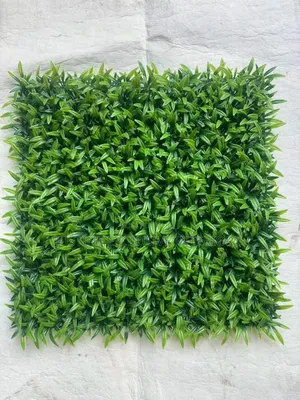 Beautiful Artificial Flower Wall Mat - 50x50cm