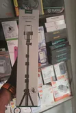 Ugreen Selfie Stick Tripod da Bluetooth Remote (Baki) - 1