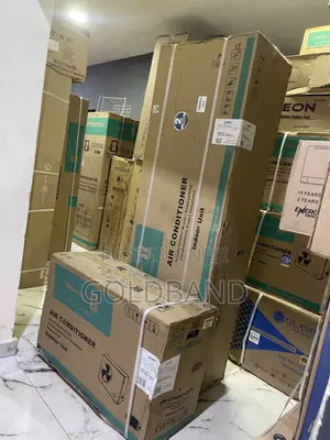 Hisense 2 Ton Non-Inverter Standing AC