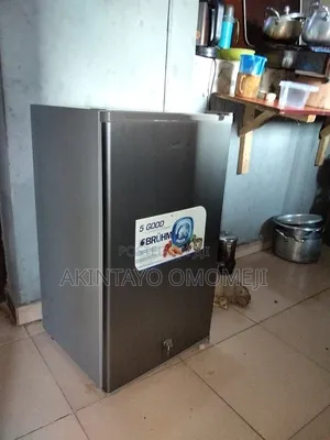 BRÜHM Refrigerator - Silver, Used