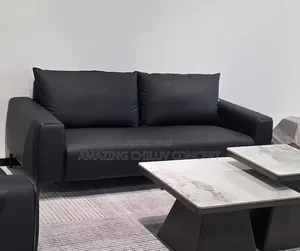 Luxury 5-Seater Modern Sofa Set tare da Center Tables