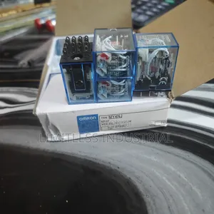 Omron 14-Pin 220V Relay