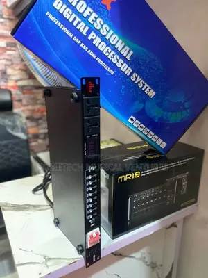 DBX Power Sequencer with Sub Out