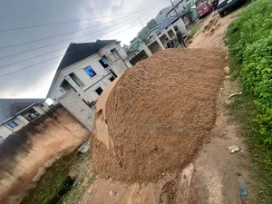 Howo China Truck - Full Load of Sand & Granite