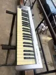 Studio MIDI Keyboard - 4 Octave - 2