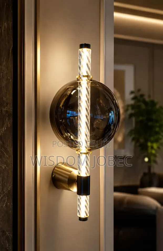 Modern Indoor Wall Sconce tare da Crystal ko Fluted LED - 1