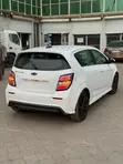Chevrolet Sonic Premier Hatchback na 2018 - 5