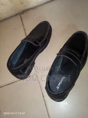 Timberland Black Leather Loafers - Size 42