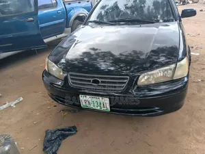 Toyota Camry 2.4 G 2001 Baki