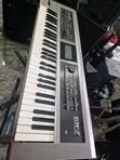 Roland GW-7 Electronic Keyboard - 1