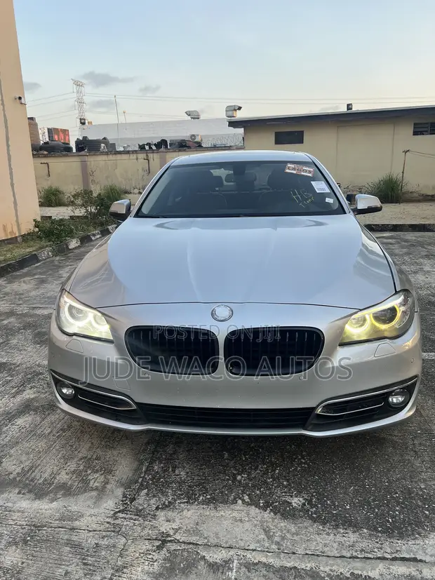 BMW 528i 2015 Silver - 1