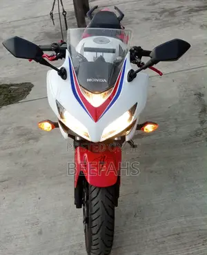 Honda CBR 400 Sport Bike 2007