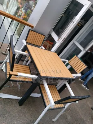 Saitin Tebur da Kujeru na Gidan Abinci Mai Inganci