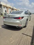 Lexus ES 350 2020 Zinare - Direct Tokunbo - 3