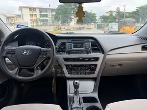 Hyundai Sonata 2016 Fari