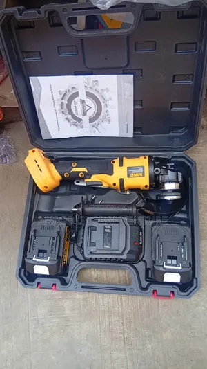 DEWALT Cordless Angle Grinder Kit