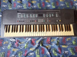 Yamaha PSR-300 Electronic Keyboard