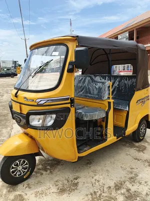TVS HLX Plus ES 2022 Ja