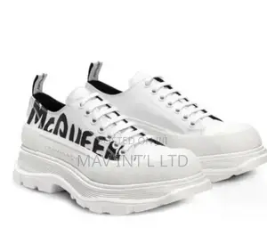 Alexander McQueen Tread Slick Low-Top Sneakers - Fari/Baki