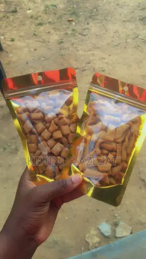 Popcorn Mai Haske, Chin Chin & Plantain Chips - Akwai Su A Babban Yawa