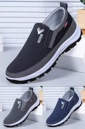 Louis Vuitton Takalmi na Fata - Baƙi