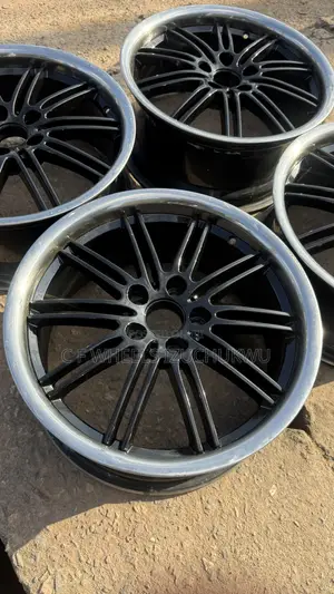 Taya Mai Inganci 18-Inch Deep Wheel na Toyota & Lexus