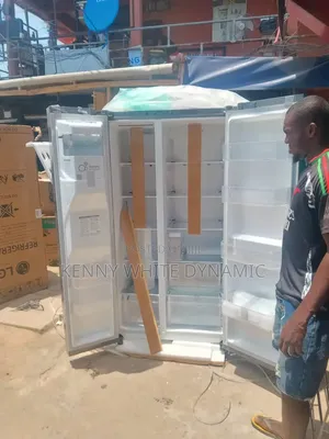 LG Side by Side Firij mai Inverter da Masu Rarraba Ruwa