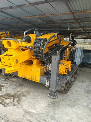 Crawler Hydraulic Coredrilling Rig for Exploration