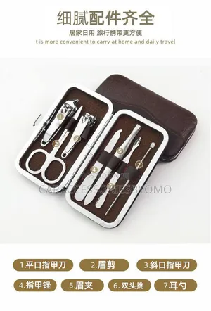 7-in-1 Manicure Set
