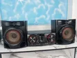 LG X-Boom CJ44 Mai Rera Waƙa - 1