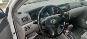Toyota Corolla 2004 Fari