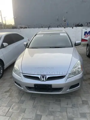 Honda Accord 2006 Silver