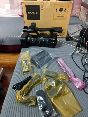 Sony HXR-NX5 Professional Camcorder