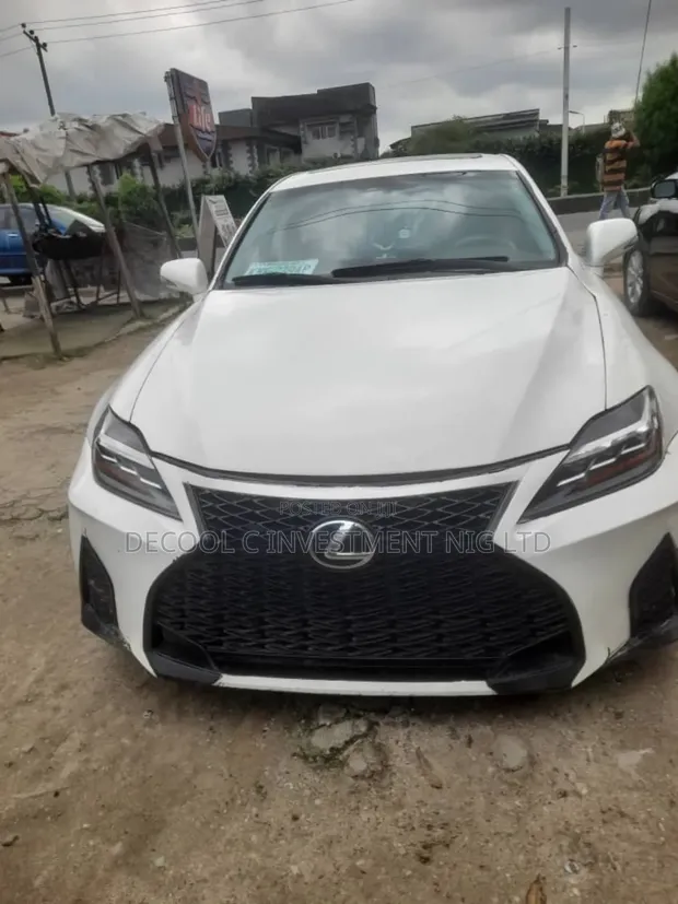 Lexus IS 250 2008 Fari - 1