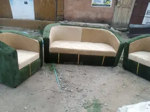 3-in-1 and Two Singles Bucket Couch Set