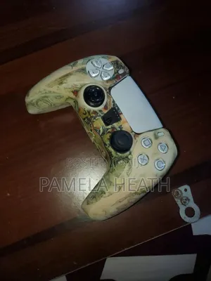 PS5 DualSense Controller - Used