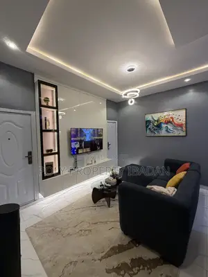 1 Bedroom Luxury Serviced Apartment with Pool, Bodija Estate