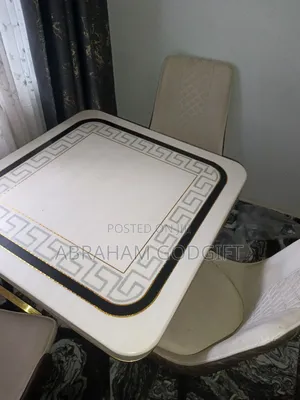 Home Interiors Marmara Dining Table tare da 4 kujeru