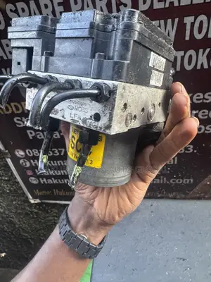 Hyundai Sonata 2011-2013 ABS Module