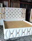Home Interiors Baƙar Katifa Mai Siffar Ƙunƙun - 2