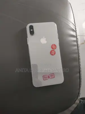 Apple iPhone X 256GB White