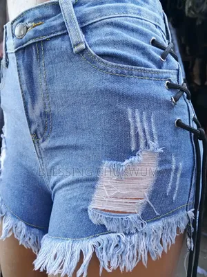 LadyB Fashion Ripped Bumshort Jeans