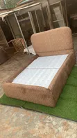 Sabbin Bed Frames masu Girman 4.5x6ft masu Padding - Rangwame - 2