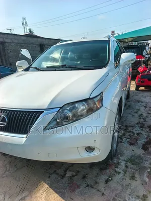 Lexus RX 350 FWD 2012 White