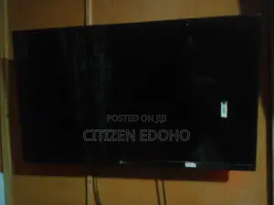 Neatly Used LG 32-inch TV