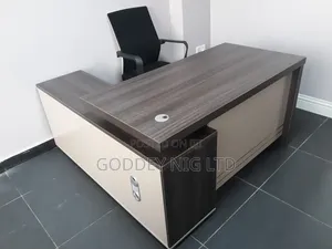 Babban Teburin Ofis da Fitarwa